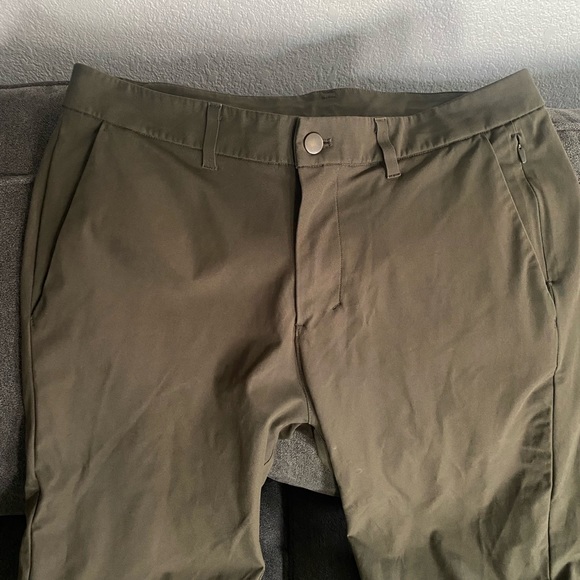 Lululemon Women's Casual Olive Green Pants in Size 8 - Picture 2 of 9